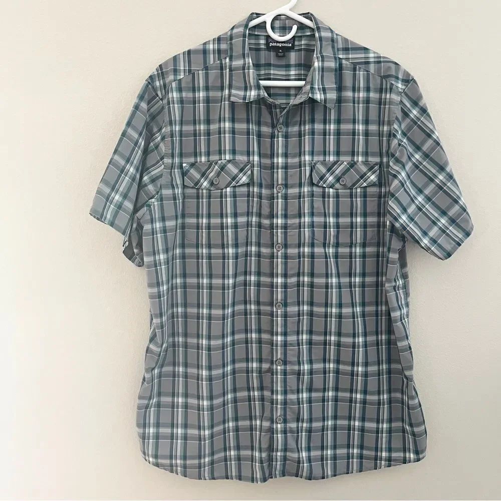 Patagonia M's High Moss Shirt Men Size XL Short Sleeve Plaid Blue